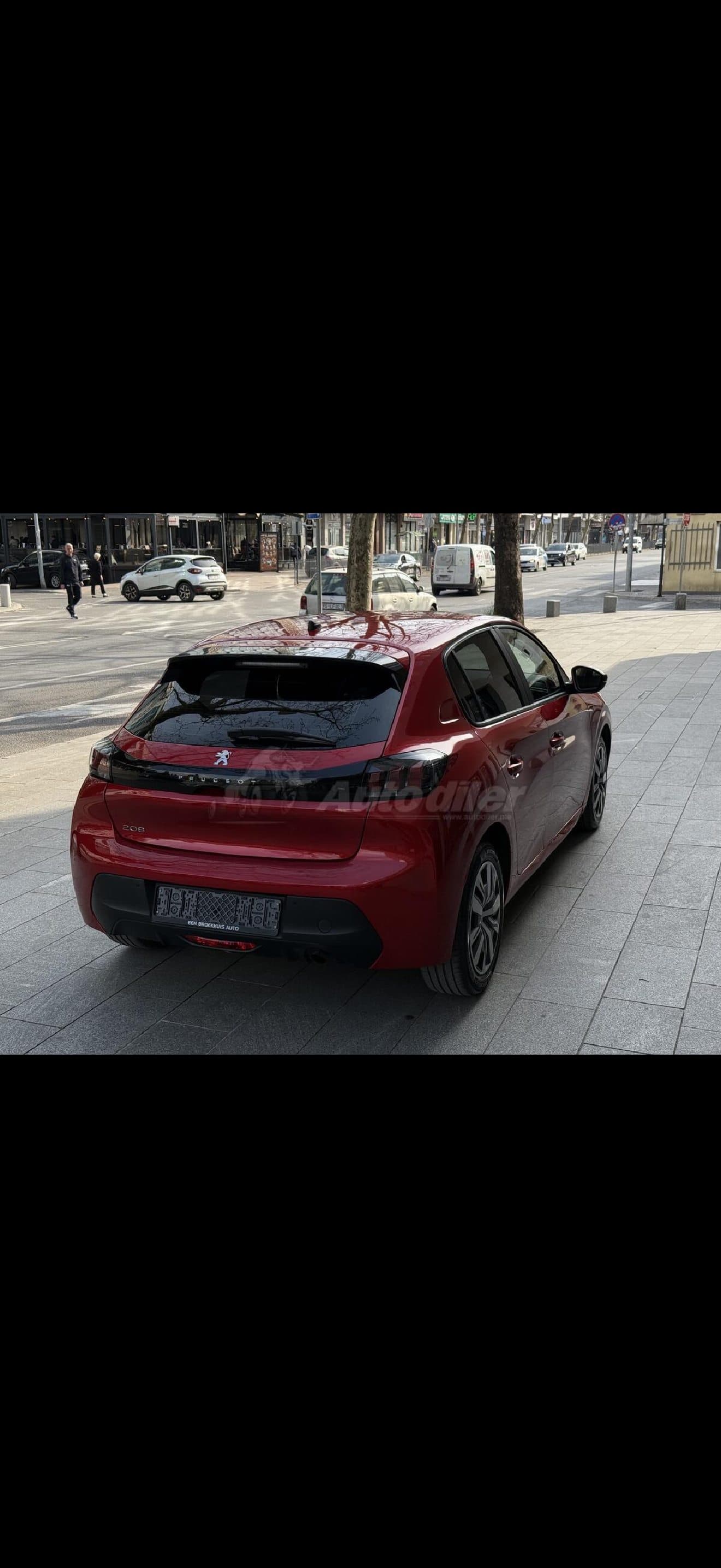 Peugeot 208 2020 - 3