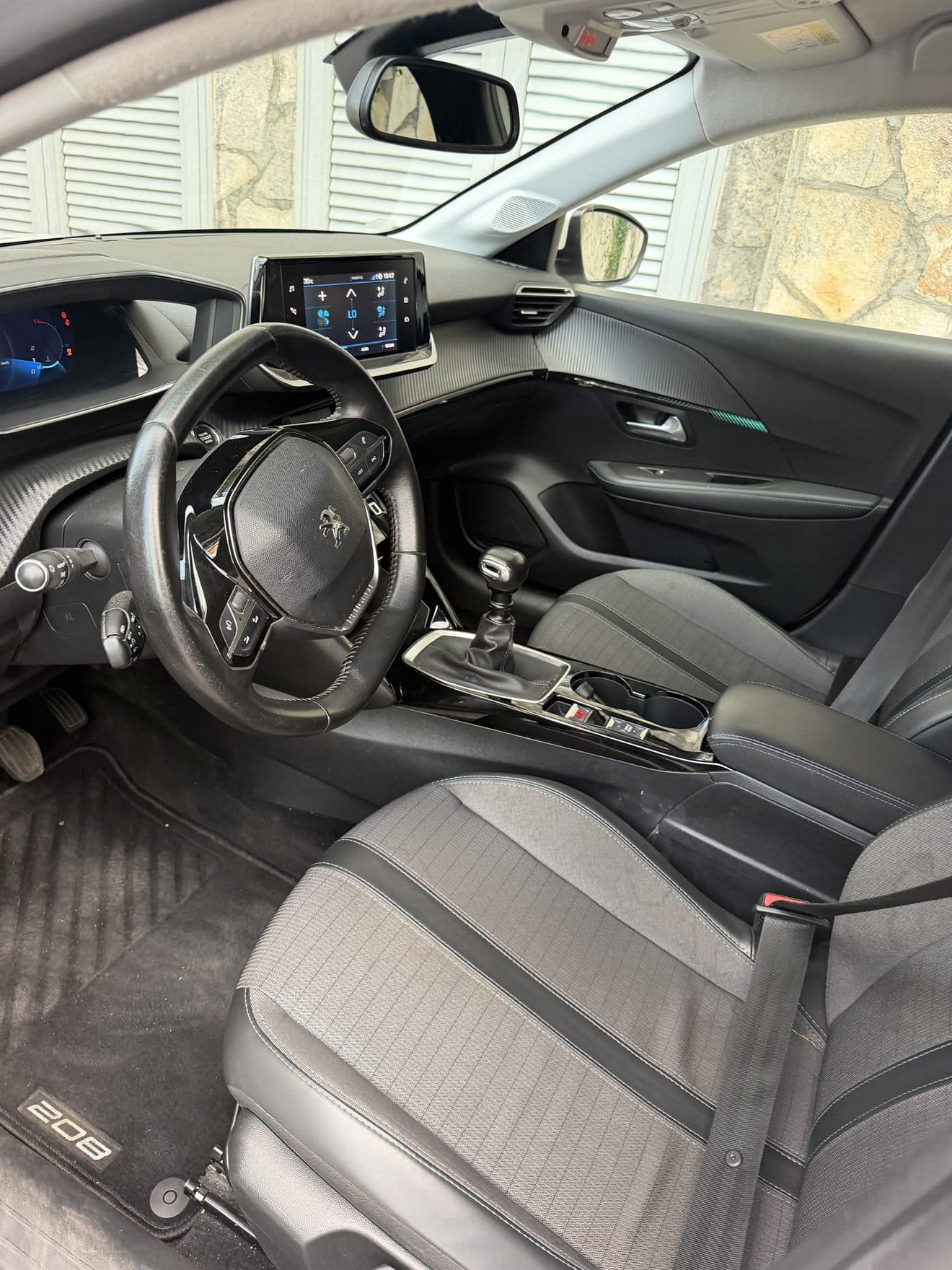 Peugeot 208 2020 - 8